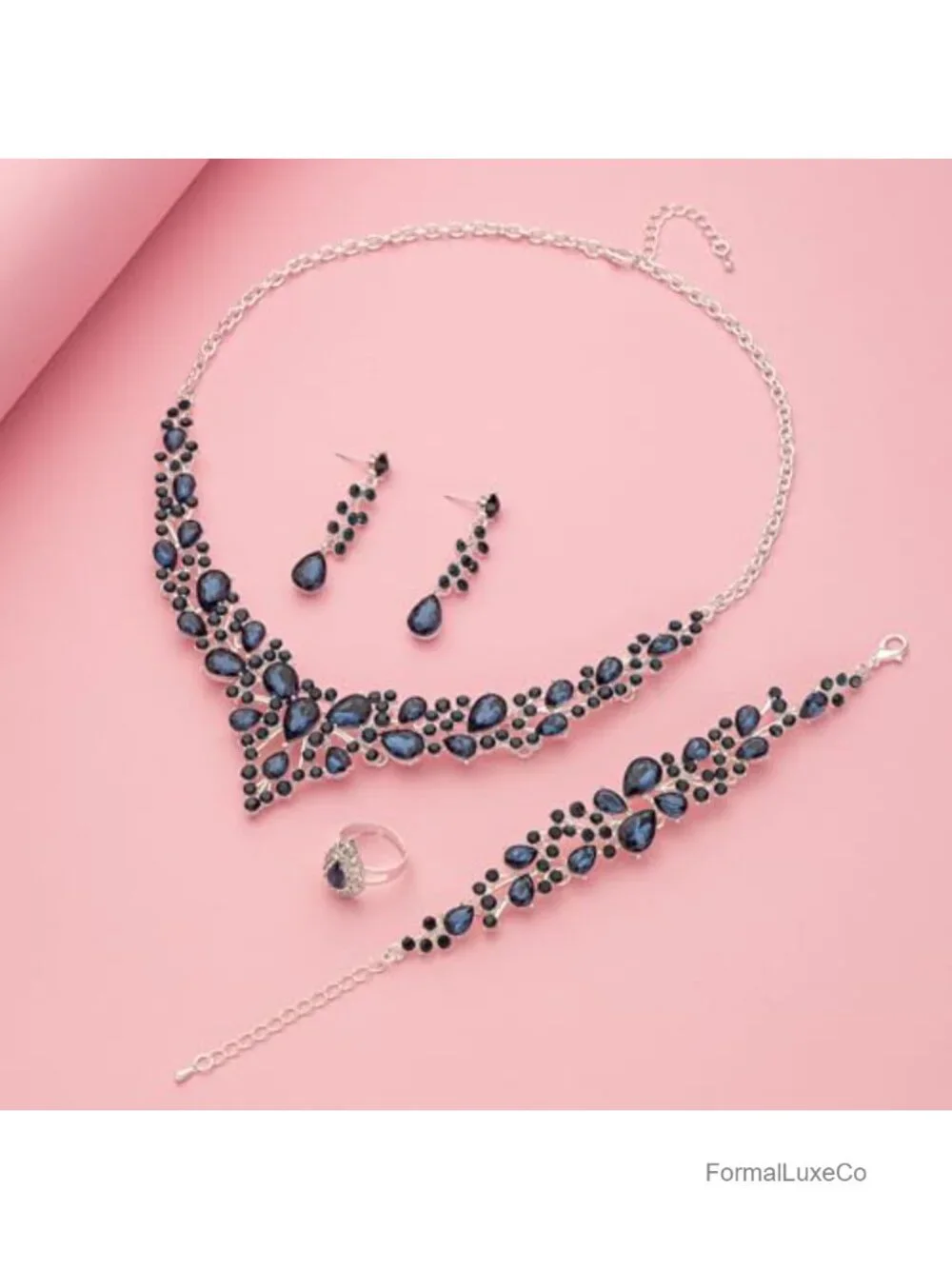 Crystal Bridal Jewelry Set with Teardrop Choker Necklace Earrings Bracelet Ring